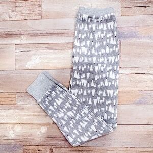 LA VIE EN ROSE Grey waffle pajama bottoms with fir tree pattern